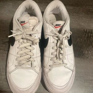 Nike Court Legacy Lift White Black Platform Sneakers Womens Size 11